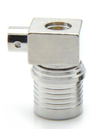 QMA male угловой на кабель 086/RG405